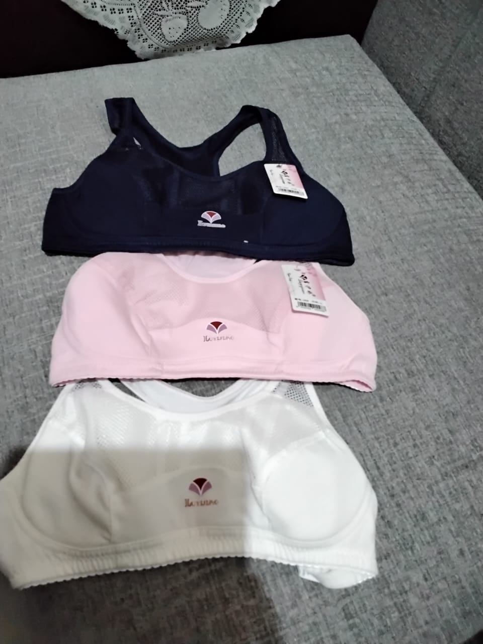 برا سوفت بناتي